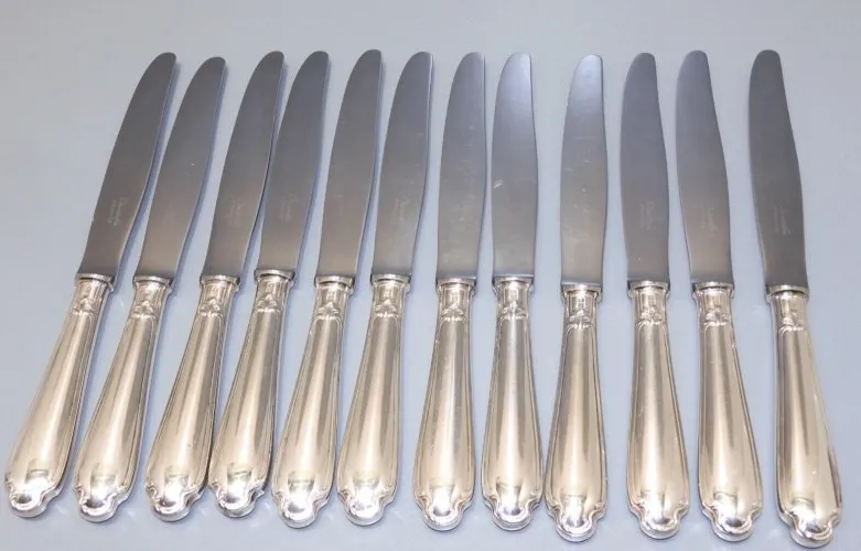 -12 COUTEAUX LAMES MARQUEES CHRISTOFLE FRANCE modèle POMPADOUR déco TABLE  D
