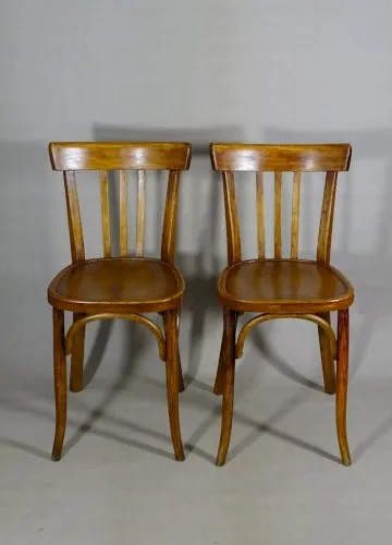 2 chaises Bistrot de Mahieu vers 1950, no Baumann, no Thonet