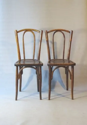 2 chaises bistrot N°56 , assise bois, No Thonet- 1920 -