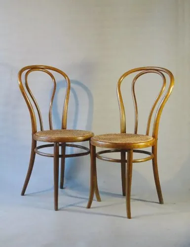 2 Chaises cannées N° 18 par KOHN, vers 1900 - no Thonet