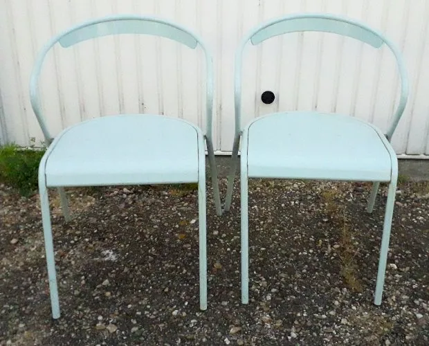 2 chaises métal