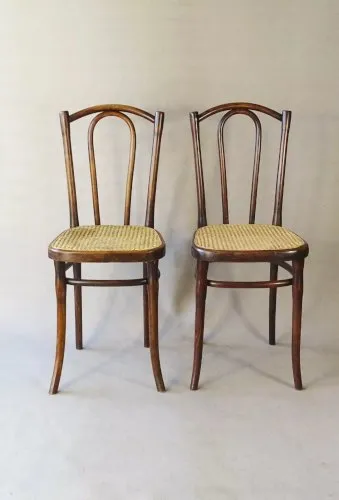 2 Chaises Thonet N°56 1/2 de 1900 cannées, bistrot