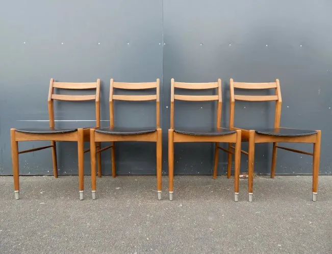 4 chaises scandinaves vintage pieds métal