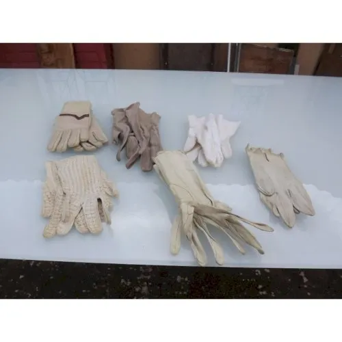 6 Paires de Gants ancien