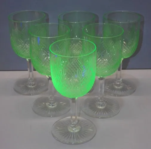 -6 VERRES A PIEDS CRISTAL Taillé OURALINE BACCARAT/ SAINT LOUIS ?? COLLECTION D