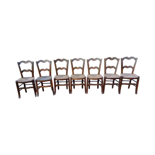 7 Chaises Paillées Anciennes