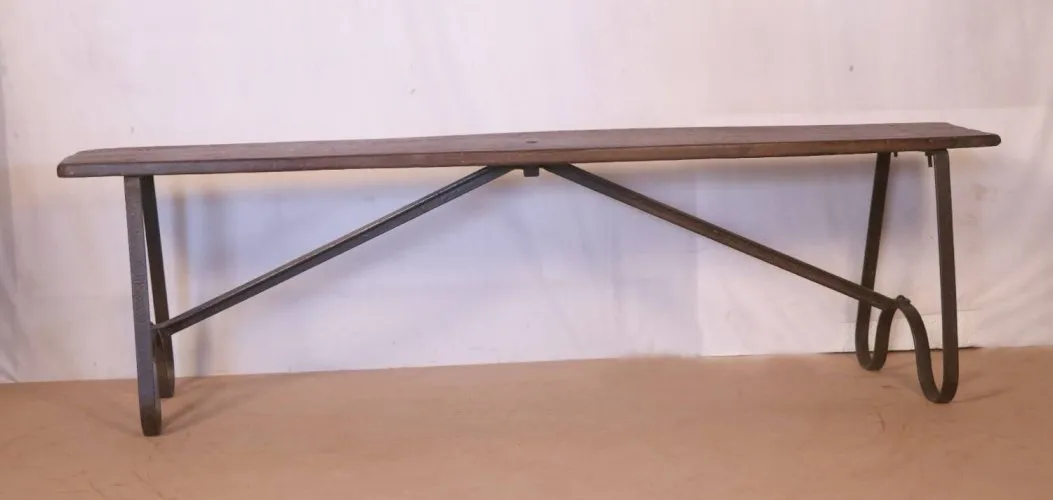 Ancien banc en teck birman et piètement en fer forgé