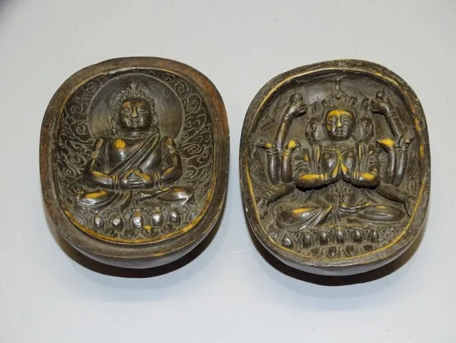 -ANCIEN BOUDDHA ORIENTAL EN 2 PARTIES FORMANT BOITE POISSONS CARPES COLLECTION D