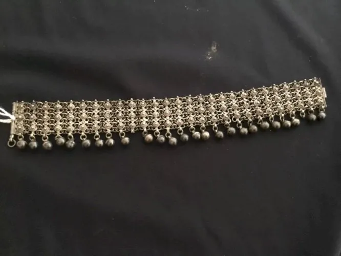 Ancien Bracelet en Argent  massif Breloque XIXeme