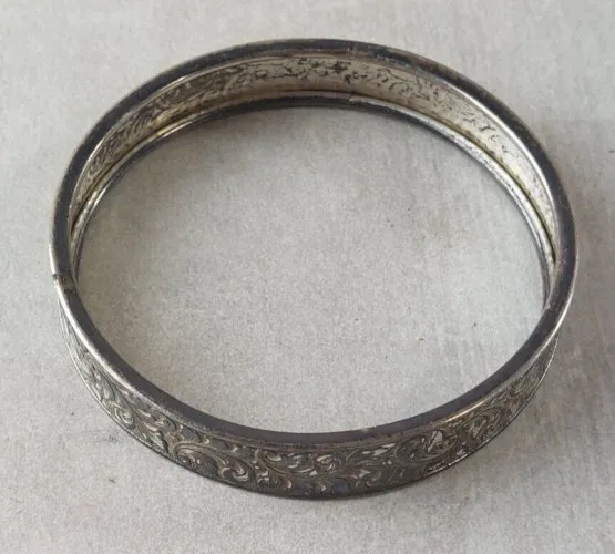 Ancien bracelet jonc / manchette, en argent 830, vintage