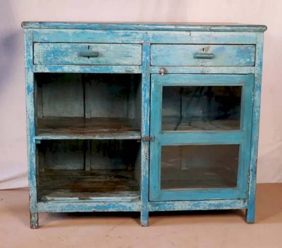 Ancien buffet en teck birmane patine bleue d’origine