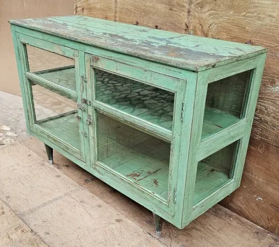 Ancien buffet vitré Art déco en teck birman