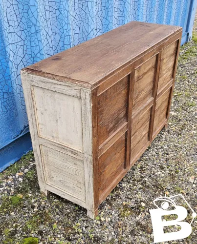 Ancien buffet vitré en teck