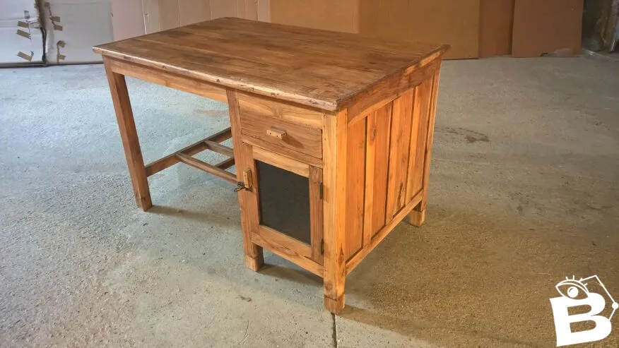 Ancien bureau en teck birman