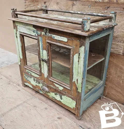 Ancien cabinet en teck birman