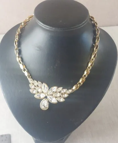 Ancien collier, Yves Saint Laurent par Robert Goosens, vintage