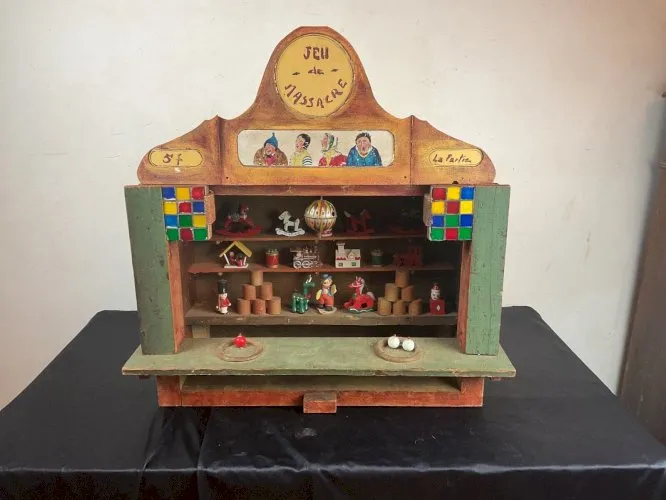 Ancien Diorama manège fête foraine cirque .jeu de massacre.