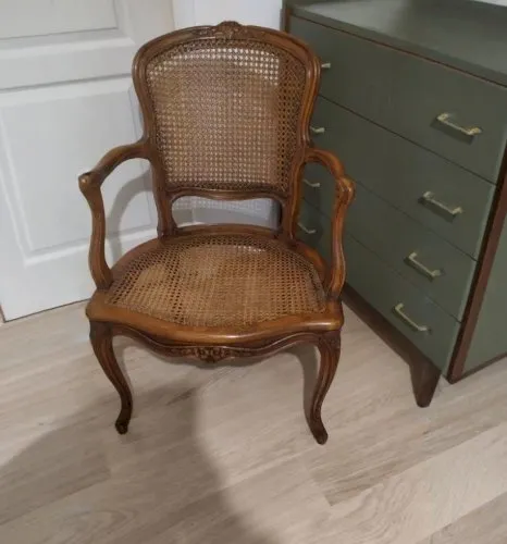 Ancien fauteuil