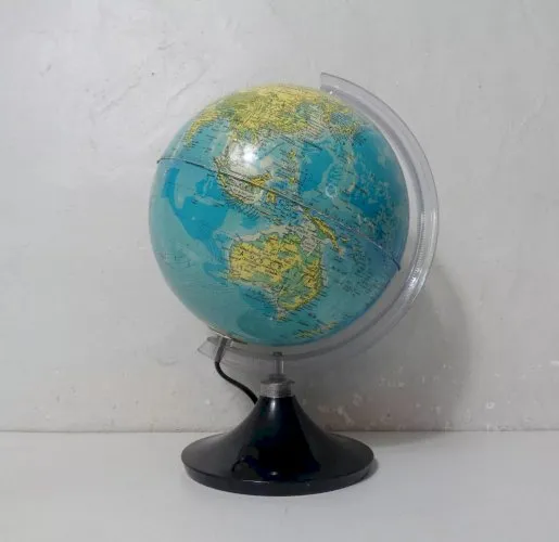 ancien globe terrestre mappemonde lampe Vintage