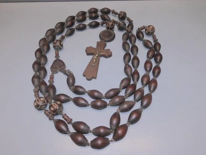 -Ancien Grand CHAPELET ROSAIRE en BOIS PERLES SCULPTÉES SOUVENIR LOURDES  D