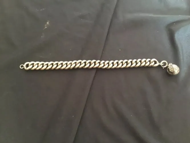 Ancien gros Bracelet creux en Argent massif Breloque XIX eme