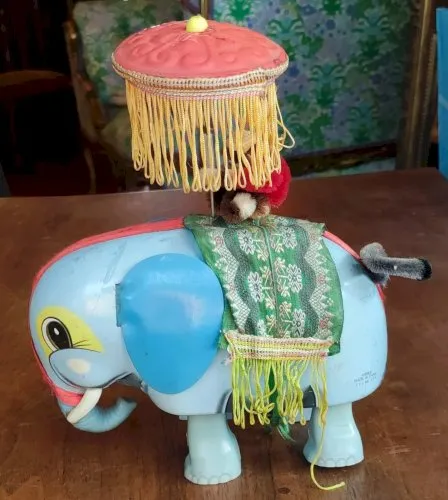 Ancien Jouet Chinois Éléphant Et Singe/Jouet Collection / Old Chinese Toy