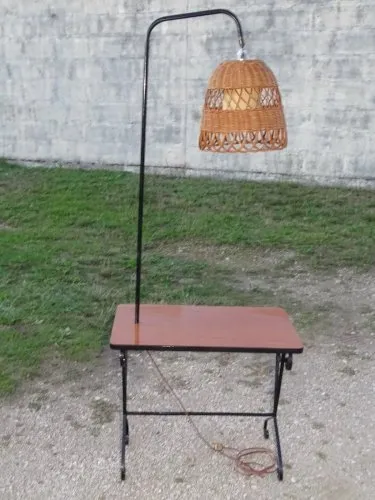 - ANCIEN LAMPADAIRE LISEUSE BOUT DE CANAPE VINTAGE METAL FORMICA ROTIN