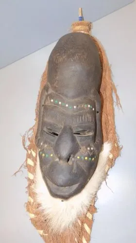 -ANCIEN MASQUE AFRIQUE AFRICAIN en BOIS POILS de CHEVRE & Fibres Naturelles  D