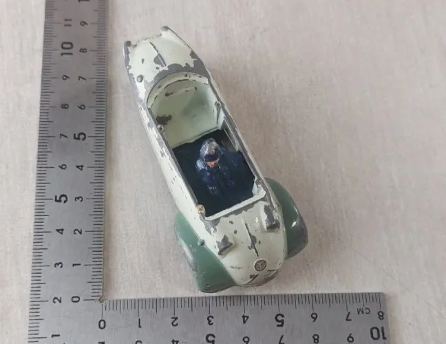 Ancien Messerschmitt Motocar, Quiralu