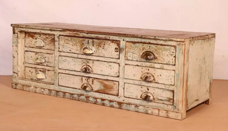 Ancien meuble d’atelier à 9 tiroirs en teck birman patine écrue d’origine