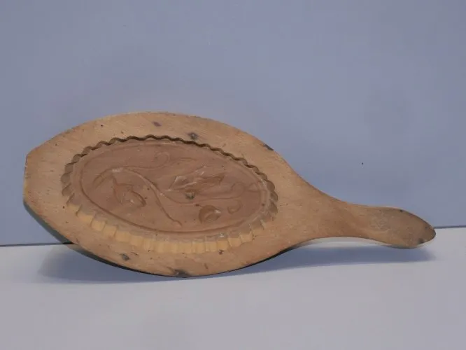 -ANCIEN MOULE A BEURRE EN BOIS fixe branche Noisettes AU FOND JUS de GRENIER D