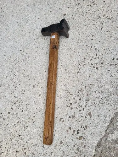 ANCIEN OUTIL GRAND MARTEAU N° 37