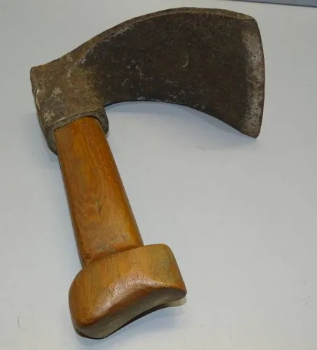 -ANCIEN OUTIL HERMINETTE DE SABOTIER TONNELIER CHARPENTIER COLLECTION OUTILS D