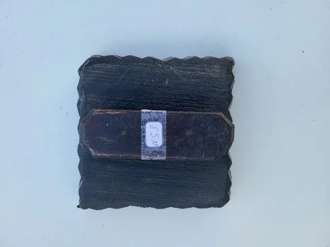 ANCIEN OUTIL IMPRIMERIE A TEXTILE N° 53