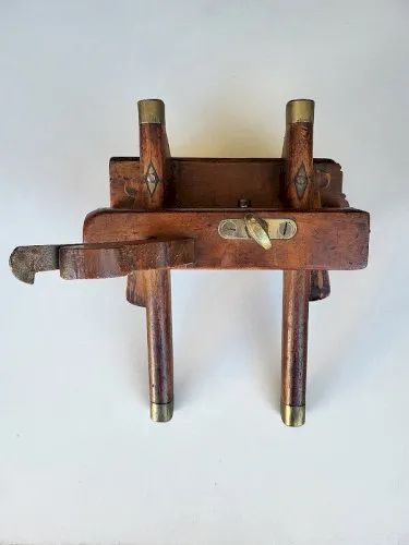 ANCIEN OUTIL ORIGINAL RABOT A BOIS N° 78