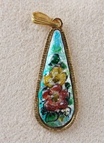 Ancien pendentif en émaux / émaillé, vintage