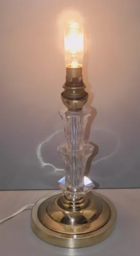 -ANCIEN PIED de LAMPE ART DECO LAITON et VERRE FONCTIONNE BOUTON VA et VIENS  D