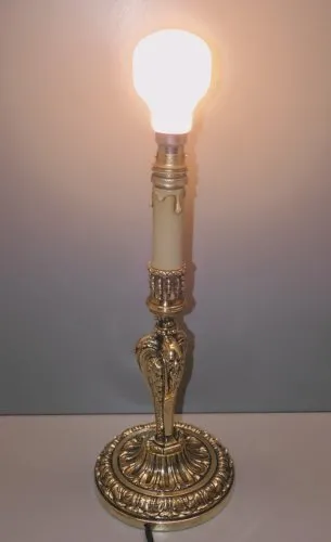-ANCIEN PIED de LAMPE BRONZE FLAMBEAU Monté en LAMPE STYLE REGENCE LOUIS XIV  D