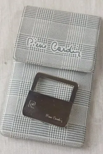 Ancien porte clé Pierre Cardin, vintage