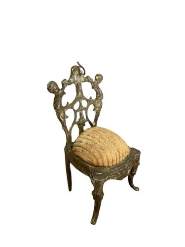 ancien porte montre Gousset objet de vitrine chaise Louis XV baroque collection