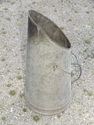 -ANCIEN SEAU A CHARBON TOLE ZINGUEE PORTE PARAPLUIES Poêle à granulés DECO D