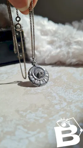 Ancien Stanhope en argent art déco pendentif vue religieuse N.D De Quézac