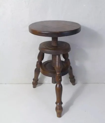 ancien tabouret à vis tripode en bois tourné