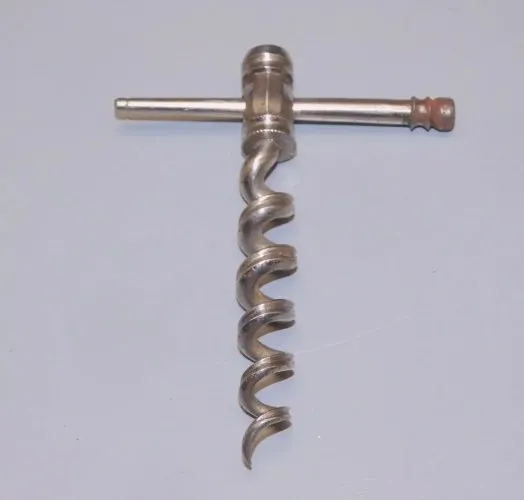 -ANCIEN TIRE BOUCHON DE VOYAGE TRAVEL CORKSCREW METAL COLLECTION VITRINE  D
