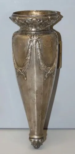 -ANCIEN VASE de VOITURE CALECHE CORBILLARD Style LOUIS XVI Métal Argenté  D