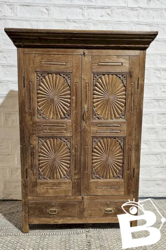 Ancienne armoire de bikaner en teck birman