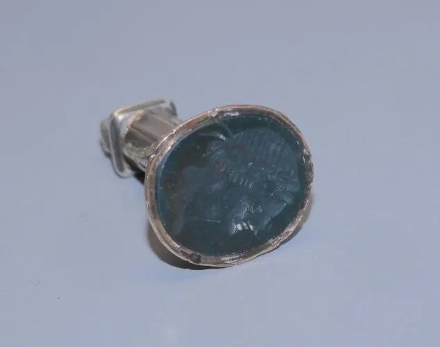 -ANCIENNE BRELOQUE SCEAU D'ELEGANTE ARGENT & VERMEIL PROFIL HOMME ROMAIN  D