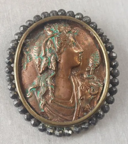 Ancienne broche, artisanale