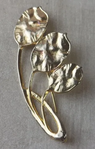 Ancienne broche, monnaie du Pape Majorelle, en métal doré, Mathieu Nancy 99