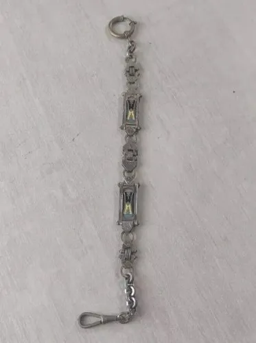 Ancienne chaîne de montre gousset / poche, décor émaillé, en métal argenté